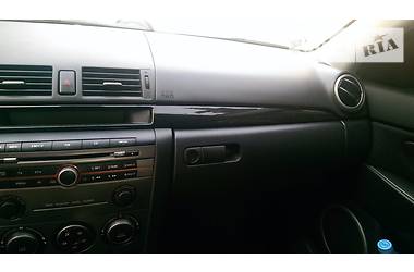 Седан Mazda 3 2007 в 