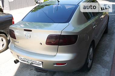 Седан Mazda 3 2005 в Николаеве