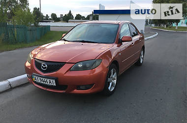 Седан Mazda 3 2004 в Киеве