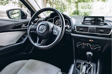 Седан Mazda 3 2014 в Луцке