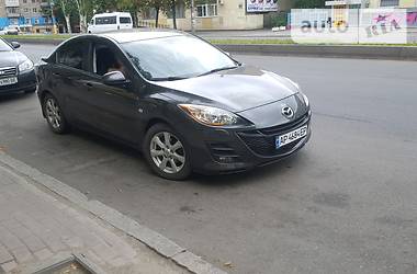 Седан Mazda 3 2010 в 