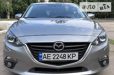 Хэтчбек Mazda 3 2015 в Никополе