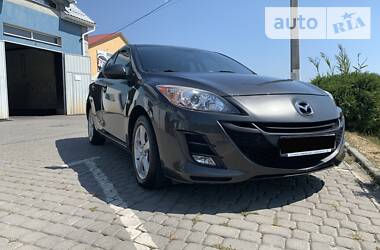 Хэтчбек Mazda 3 2009 в Мукачево