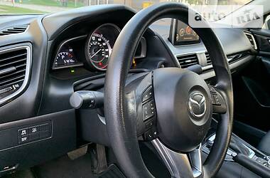 Седан Mazda 3 2016 в Києві