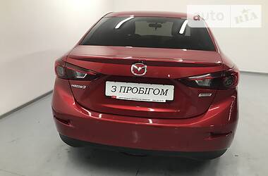 Седан Mazda 3 2016 в Киеве