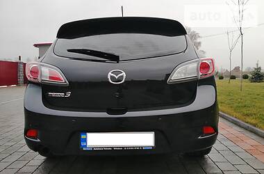 Хэтчбек Mazda 3 2011 в Дубно
