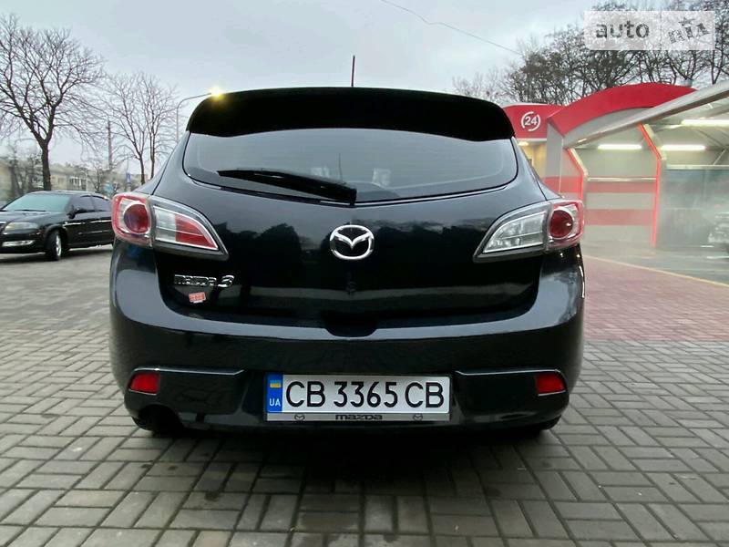 Хетчбек Mazda 3 2011 в Києві