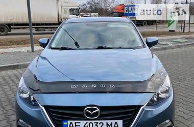 Седан Mazda 3 2013 в Дніпрі