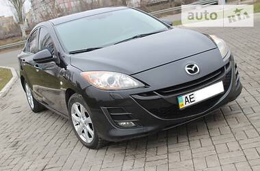 Седан Mazda 3 2010 в 
