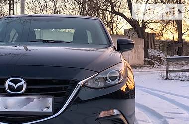 Седан Mazda 3 2015 в Каменском