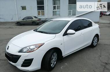 Седан Mazda 3 2010 в Киеве