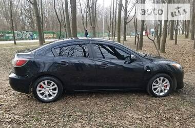 Седан Mazda 3 2011 в Днепре