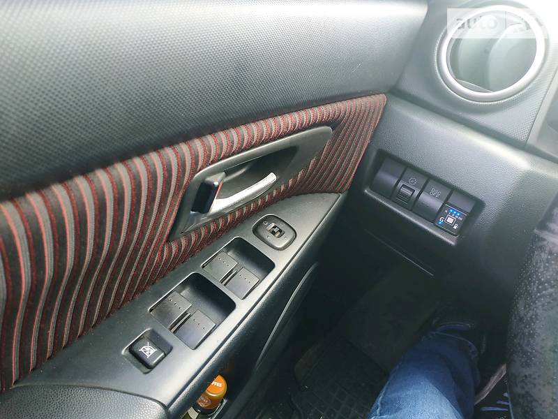 Седан Mazda 3 2006 в Богуславі