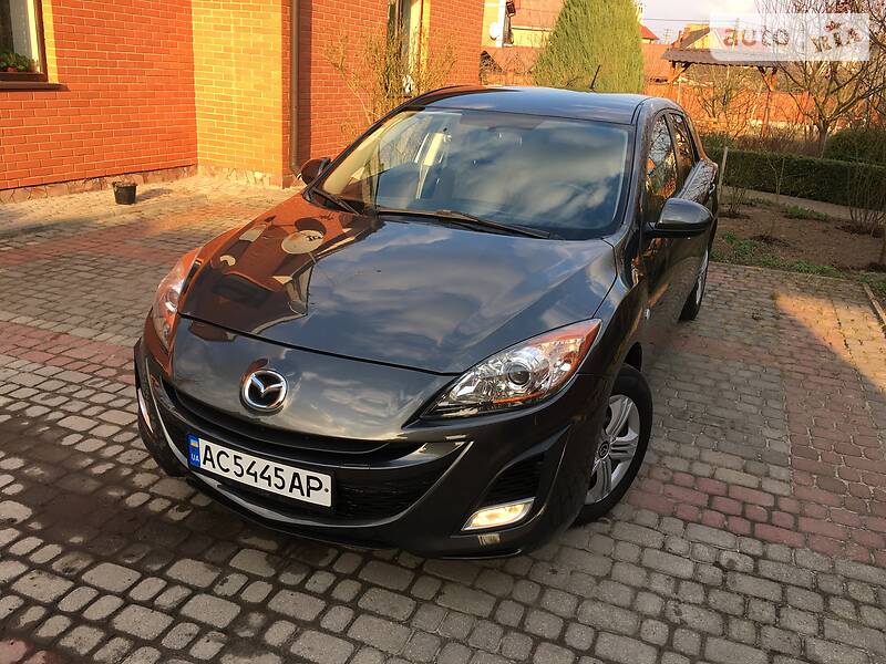 Хетчбек Mazda 3 2011 в Луцьку