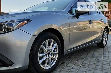 Седан Mazda 3 2015 в 