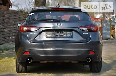 Хетчбек Mazda 3 2016 в 
