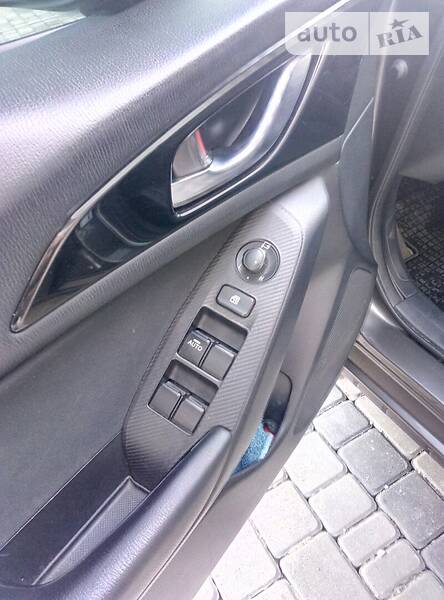 Хетчбек Mazda 3 2014 в Хмельницькому