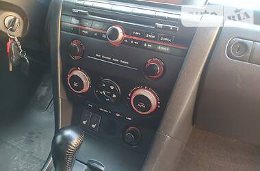 Хетчбек Mazda 3 2004 в 