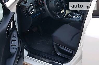 Седан Mazda 3 2016 в 