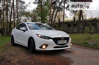 Седан Mazda 3 2016 в 
