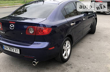 Седан Mazda 3 2005 в Киеве