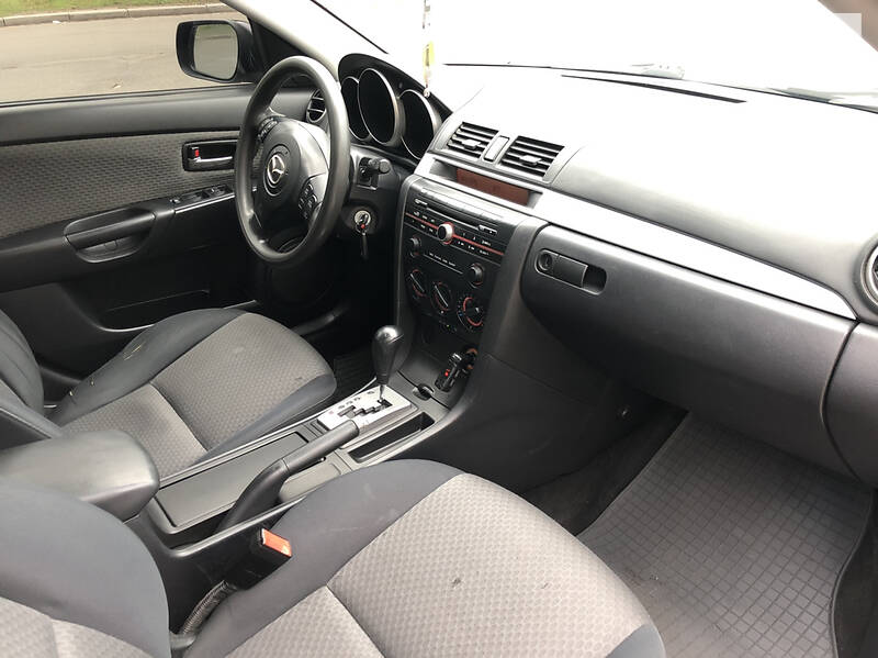 Седан Mazda 3 2005 в Києві