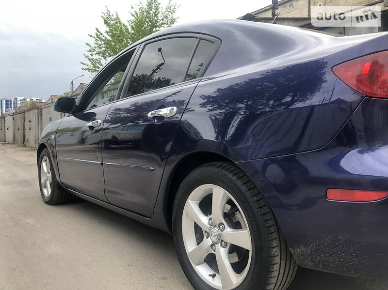Седан Mazda 3 2005 в Києві
