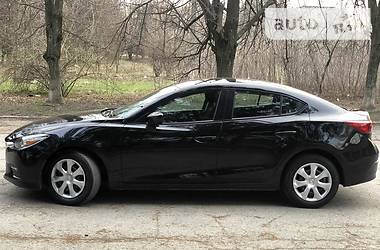 Седан Mazda 3 2017 в 