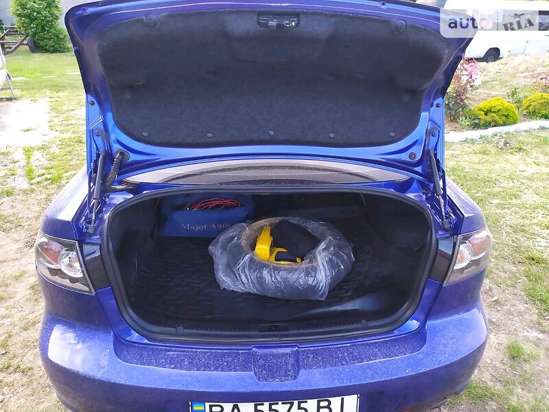 Седан Mazda 3 2007 в Запоріжжі