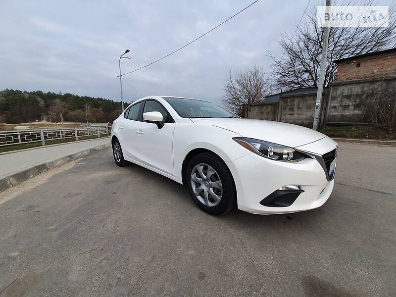 Седан Mazda 3 2014 в Києві