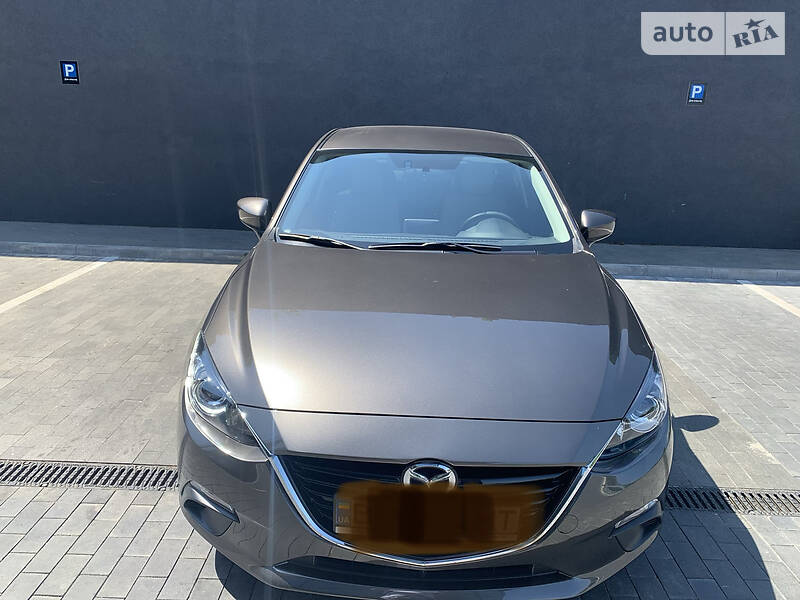 Седан Mazda 3 2016 в Одесі