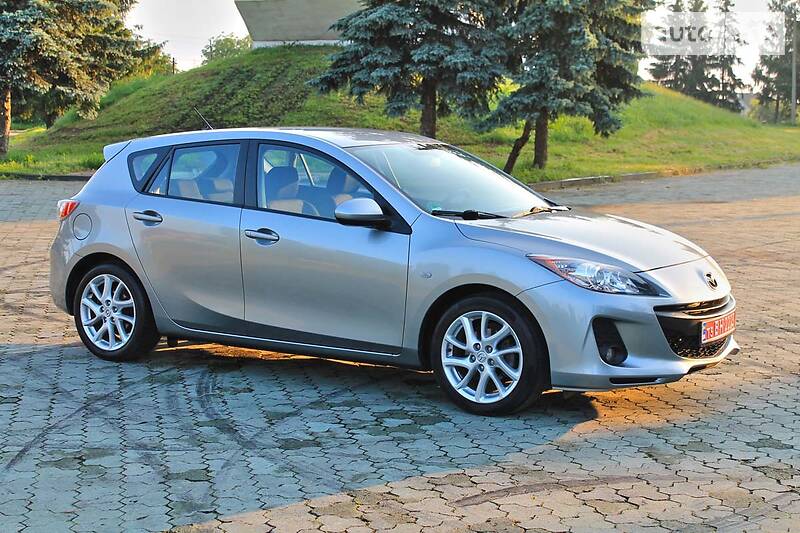 Хетчбек Mazda 3 2012 в Дубні
