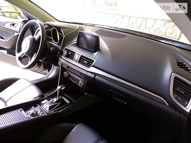 Седан Mazda 3 2018 в Львові фото 13 Седан Mazda 3 2018 в Львові