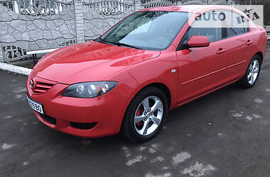 Седан Mazda 3 2004 в Новоукраинке