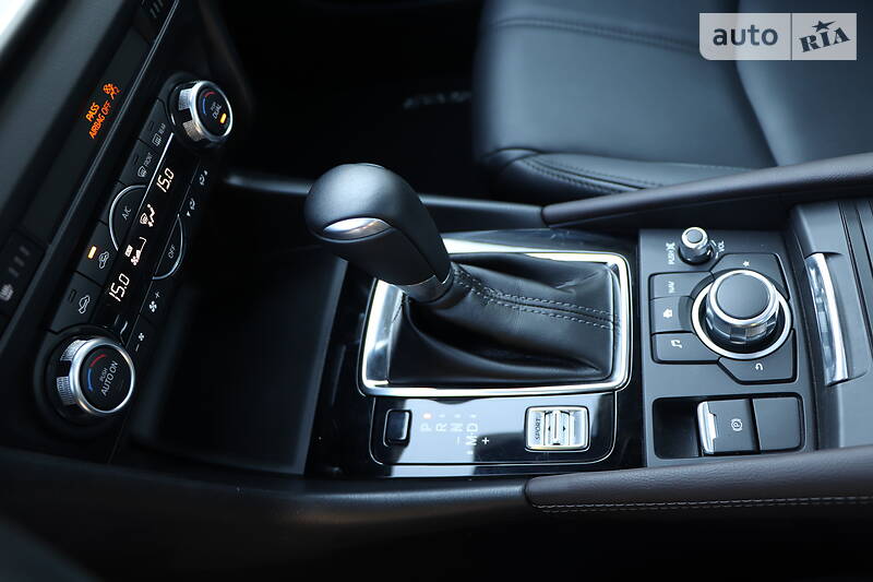 Седан Mazda 3 2018 в Кременчуці