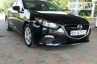 Седан Mazda 3 2013 в Хусті