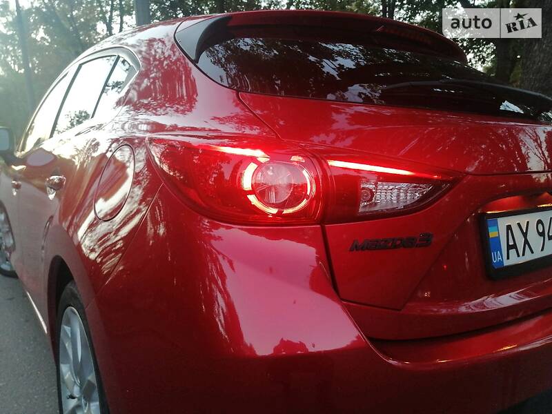 Хетчбек Mazda 3 2014 в Харкові