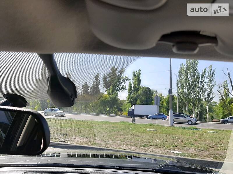 Седан Mazda 3 2017 в Дніпрі