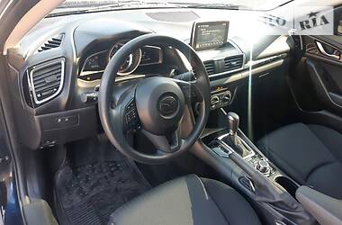 Седан Mazda 3 2014 в Мариуполе