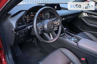 Хэтчбек Mazda 3 2019 в 