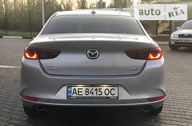 Седан Mazda 3 2019 в Днепре