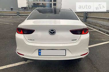 Седан Mazda 3 2019 в Дніпрі