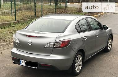 Седан Mazda 3 2009 в Киеве