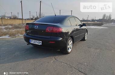 Седан Mazda 3 2004 в Новой Каховке