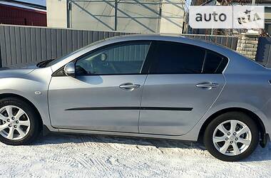 Седан Mazda 3 2009 в Киеве