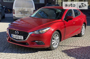 Седан Mazda 3 2017 в Одесі