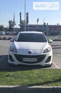 Хэтчбек Mazda 3 2011 в 