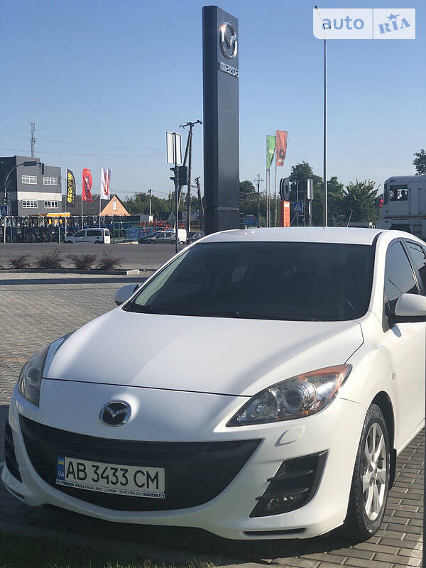 Хэтчбек Mazda 3 2011 в Виннице