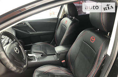 Седан Mazda 3 2010 в Киеве