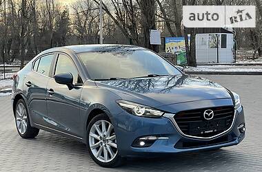 Седан Mazda 3 2017 в Запорожье